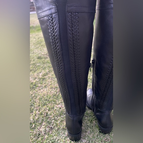 Vince Camuto Bendra Riding Boots Tall Riding Black Leather Boots Womens Size 6.5 - Picture 5 of 10